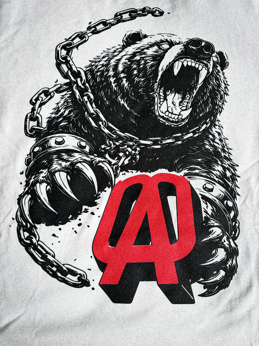 BEAR HUG TEE WHITE