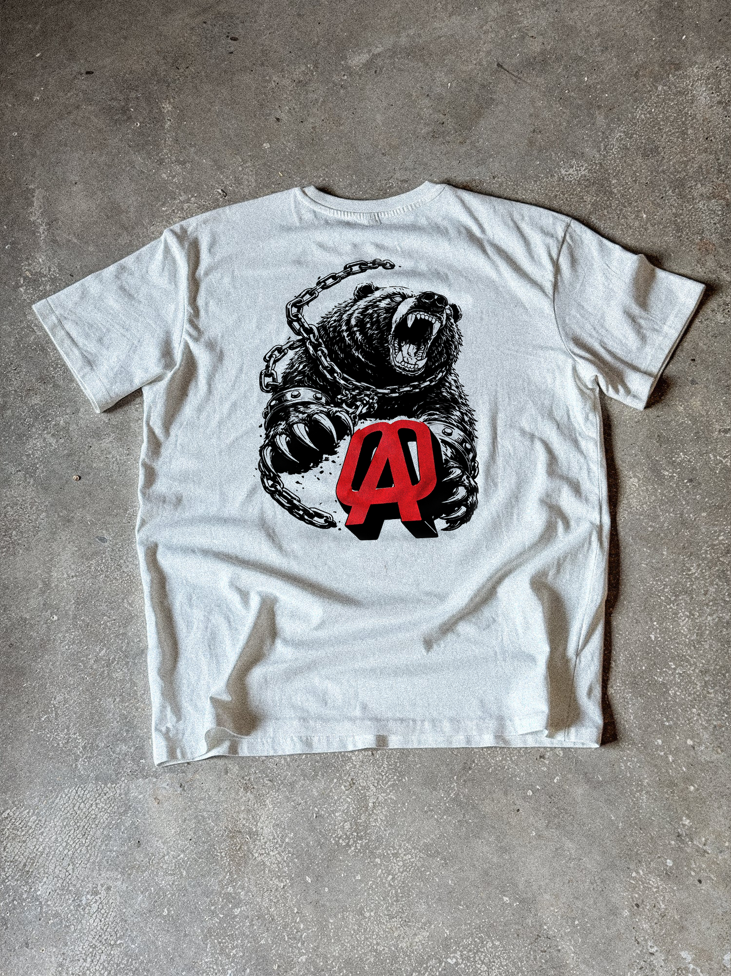 BEAR HUG TEE WHITE